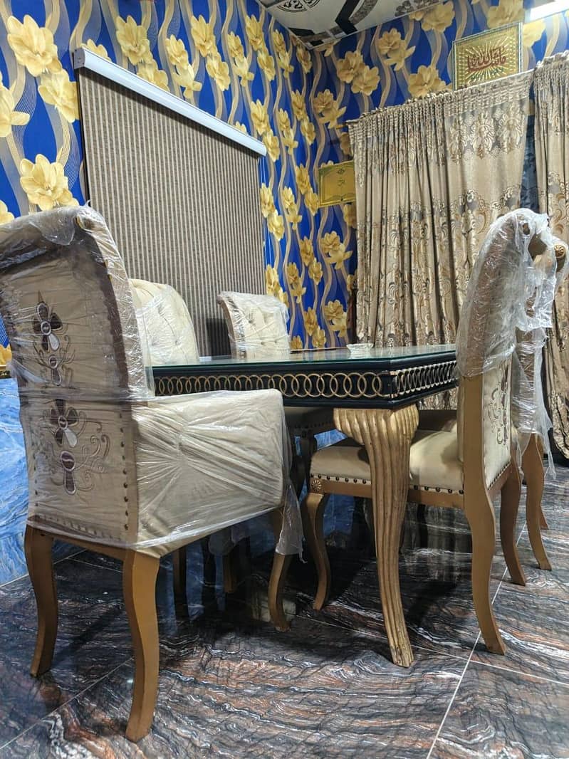 Dining table for sell 1
