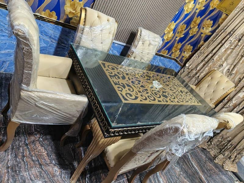 Dining table for sell 3