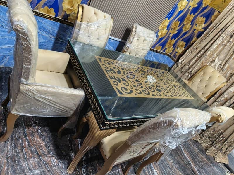 Dining table for sell 4