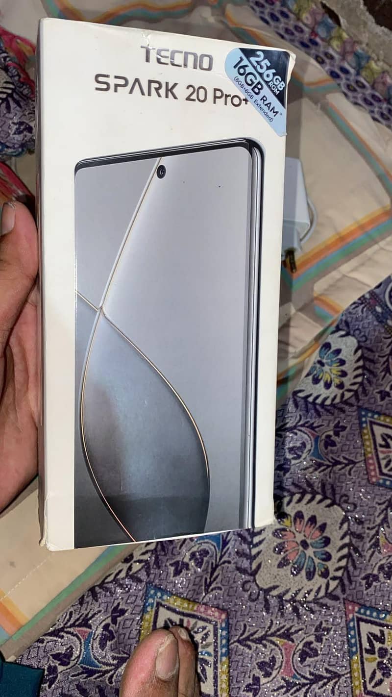 Tecno Spark 20 Pro Plus 7