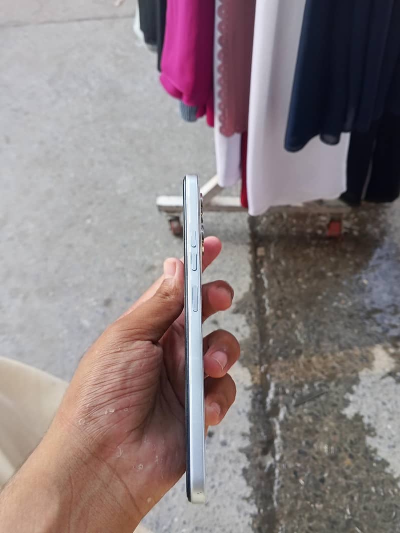 Tecno spark 40 3