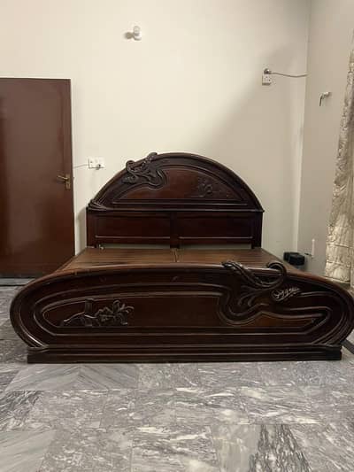 Full size best quality wooden bed