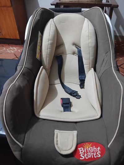 Brght star baby carry cot/ car seat_ like new used twice only