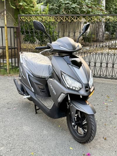 United scooty 100cc new shape 2026 model special matt gray color