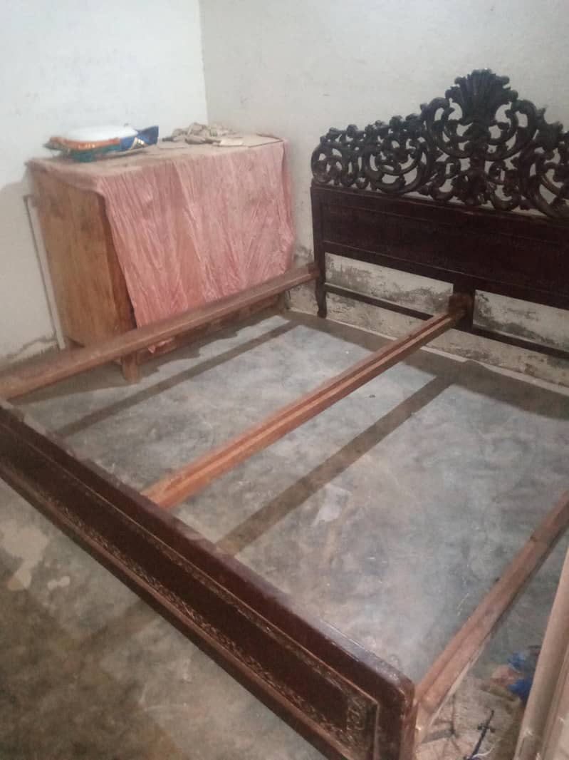 chonoti bed 2