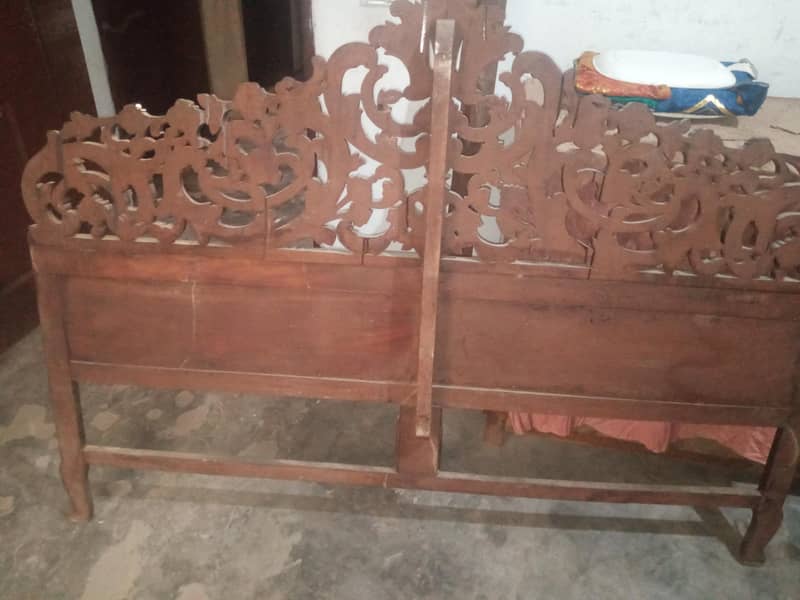 chonoti bed 4