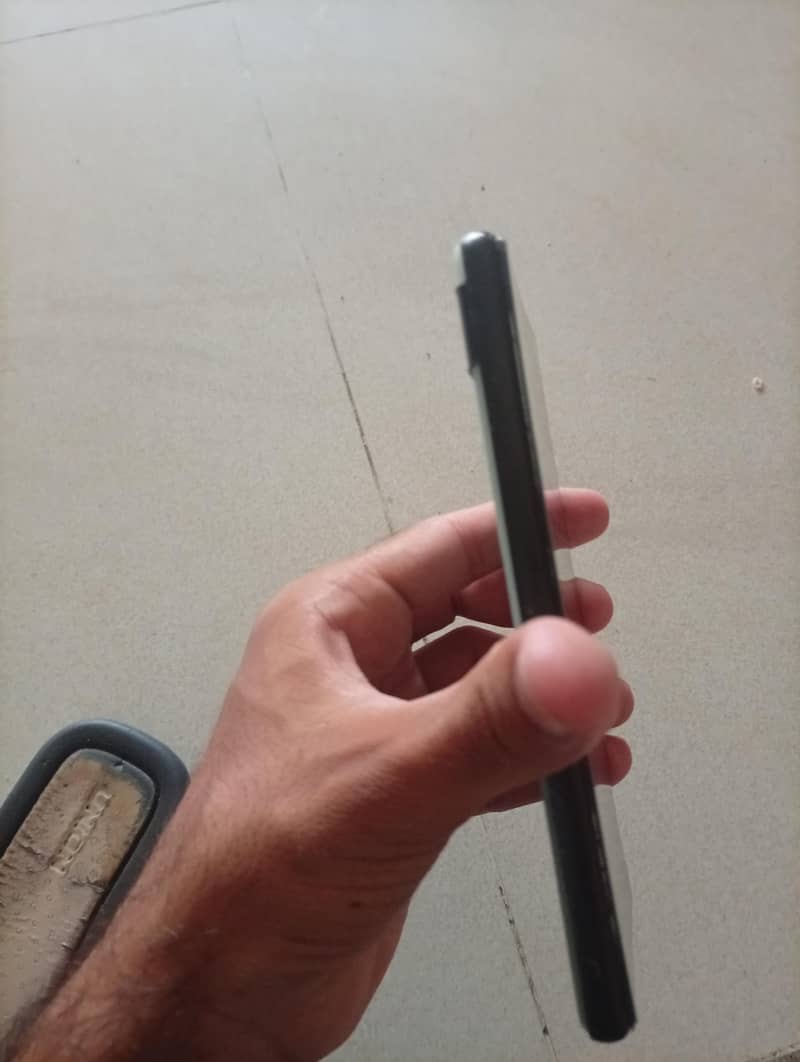 Google Pixel 6a 1