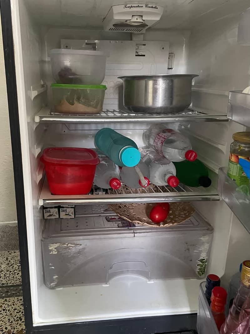 Refrigerator 1