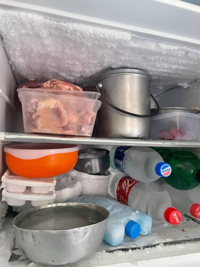 Refrigerator 6
