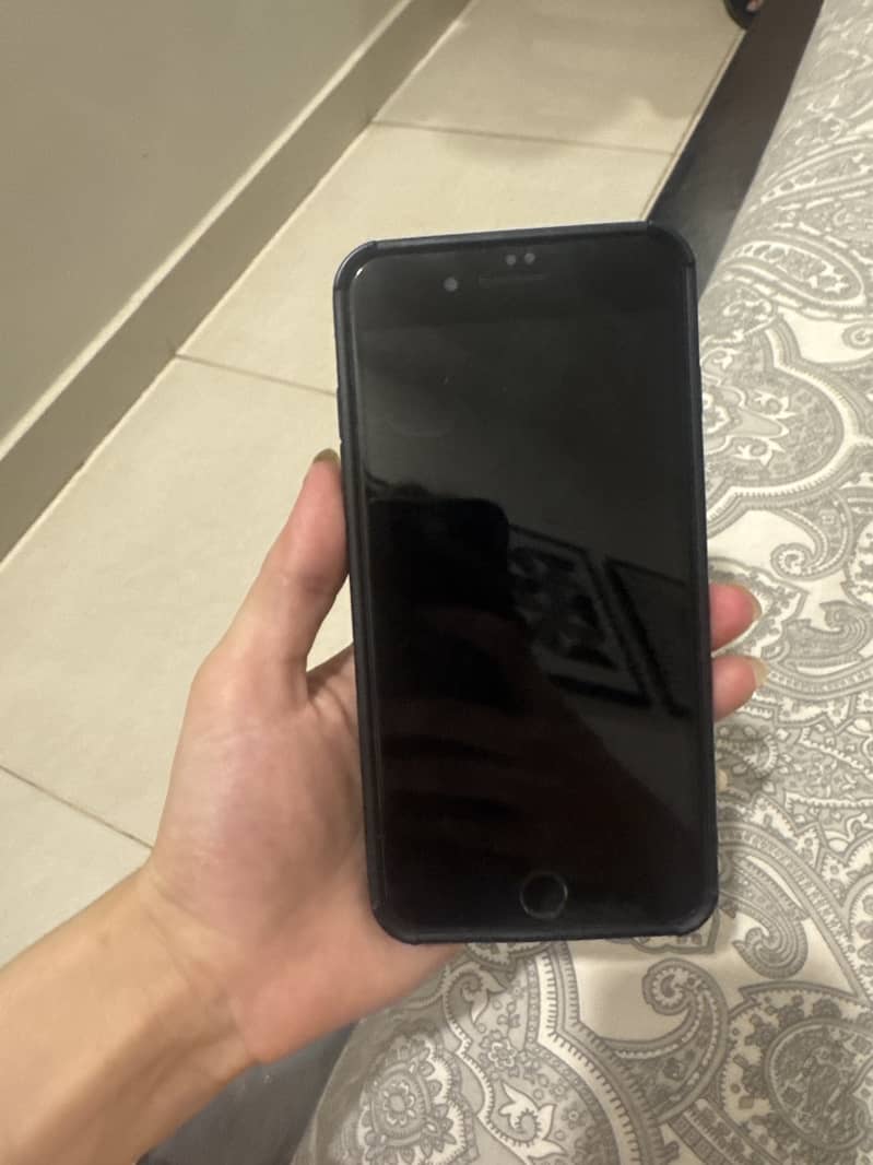 iPhone 7 Plus 0