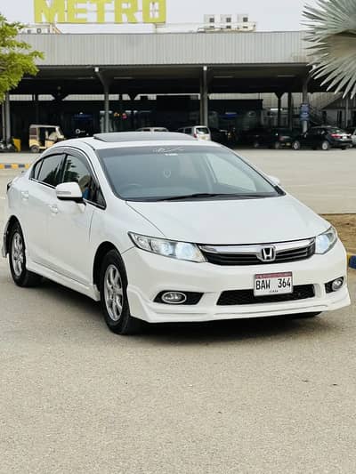 Honda Civic Triborn VTi Oriel Prosmatec 2014  Mint condition
