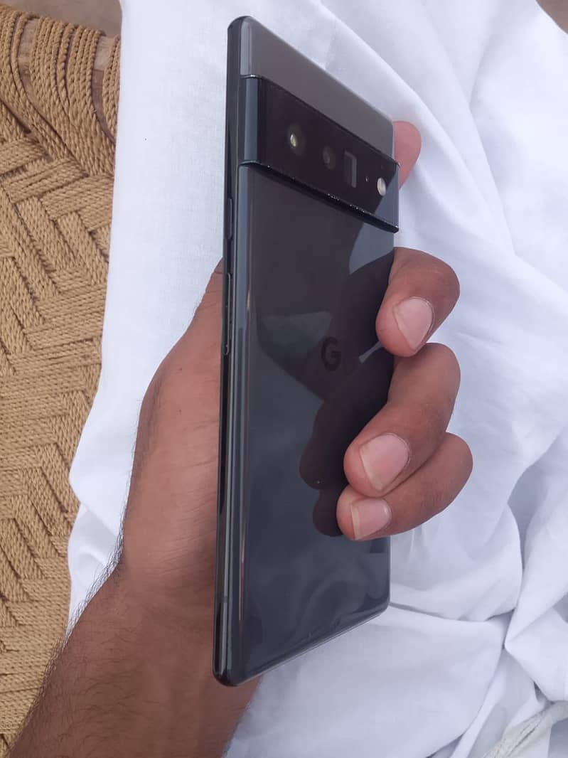 Google Pixel 6 Pro 2