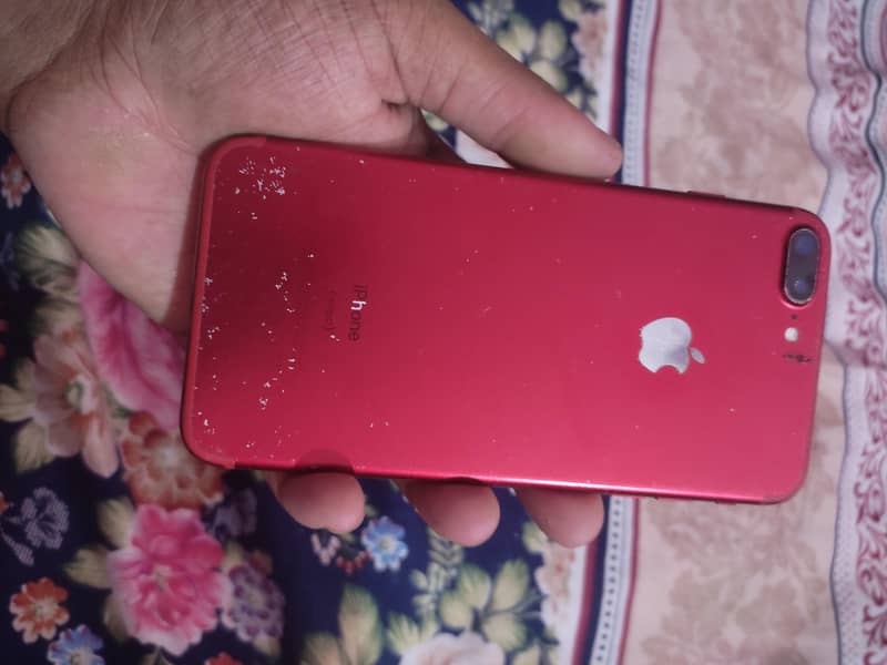 Apple iPhone 7 Plus 1