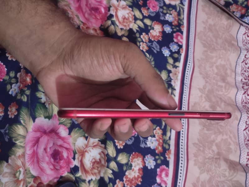 Apple iPhone 7 Plus 2