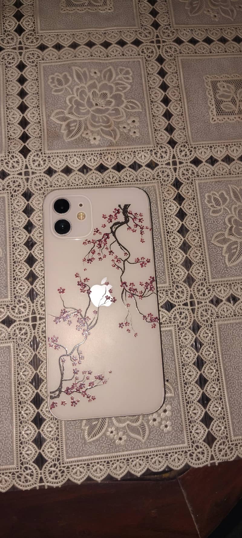 Apple iPhone 12 2