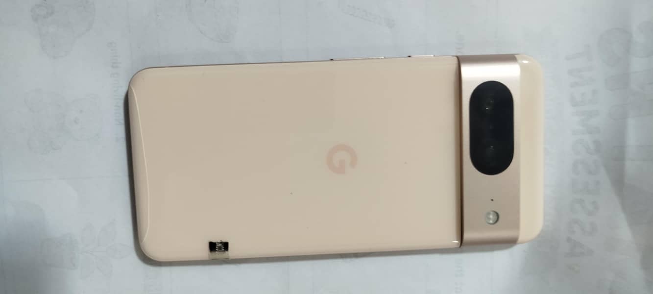 Google Pixel 8 1