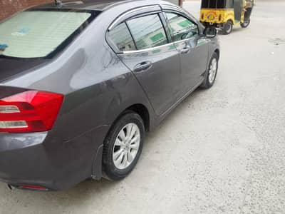 Honda City 2015 1.5 aspire automatic