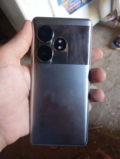 Realme GT 6