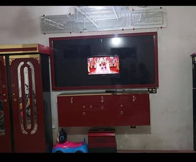 LED TV