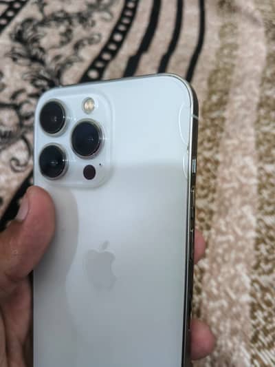 Apple iphone 13 pro fctry unlock