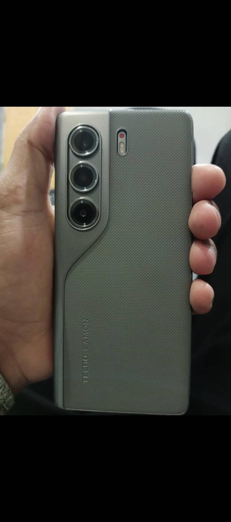 Tecno Camon 40 pro 2