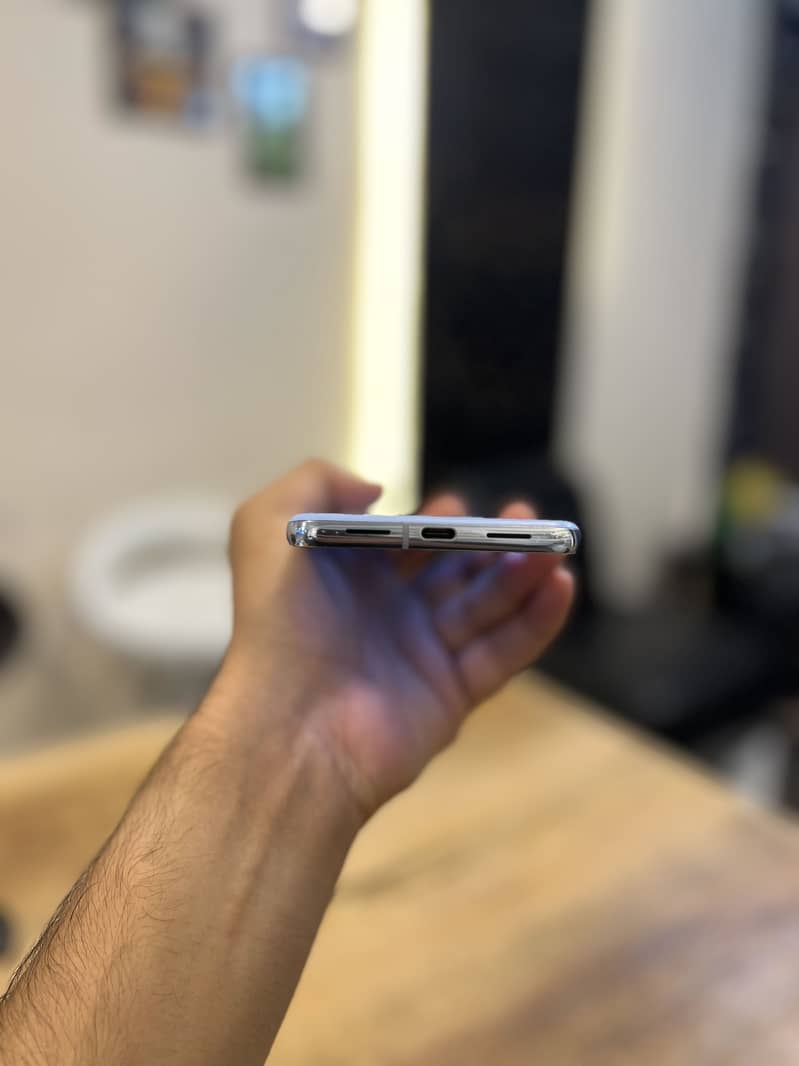 Google pixel 8pro 512gb physical e sim 2