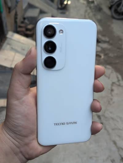 Tecno spark 40 pro plus 8+8 256gb