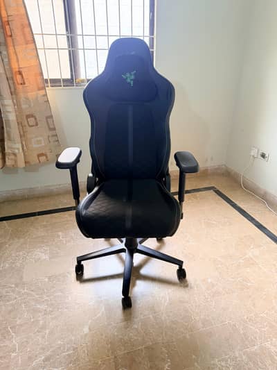 Razer Enki Gaming chair Black and green