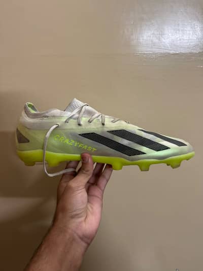 Adidas crazy fast UK 11 price 4k