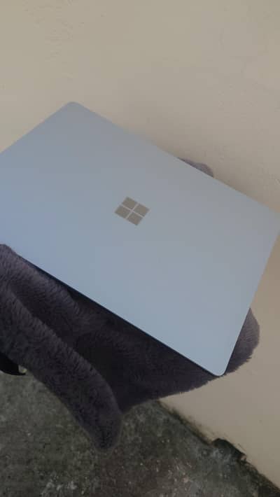 16gb/500gb - Microsoft Surface 2