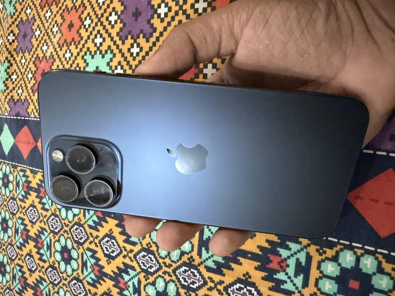 iPhone 15 pro max 1