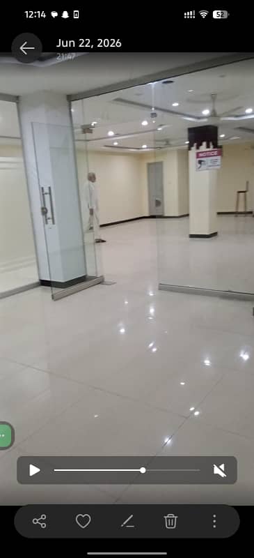 Floor for Rent in Commercial market
