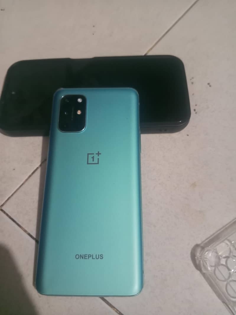 One Plus 8T 2