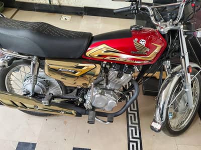 HONDA 125 Self Start Gold Edition 2026