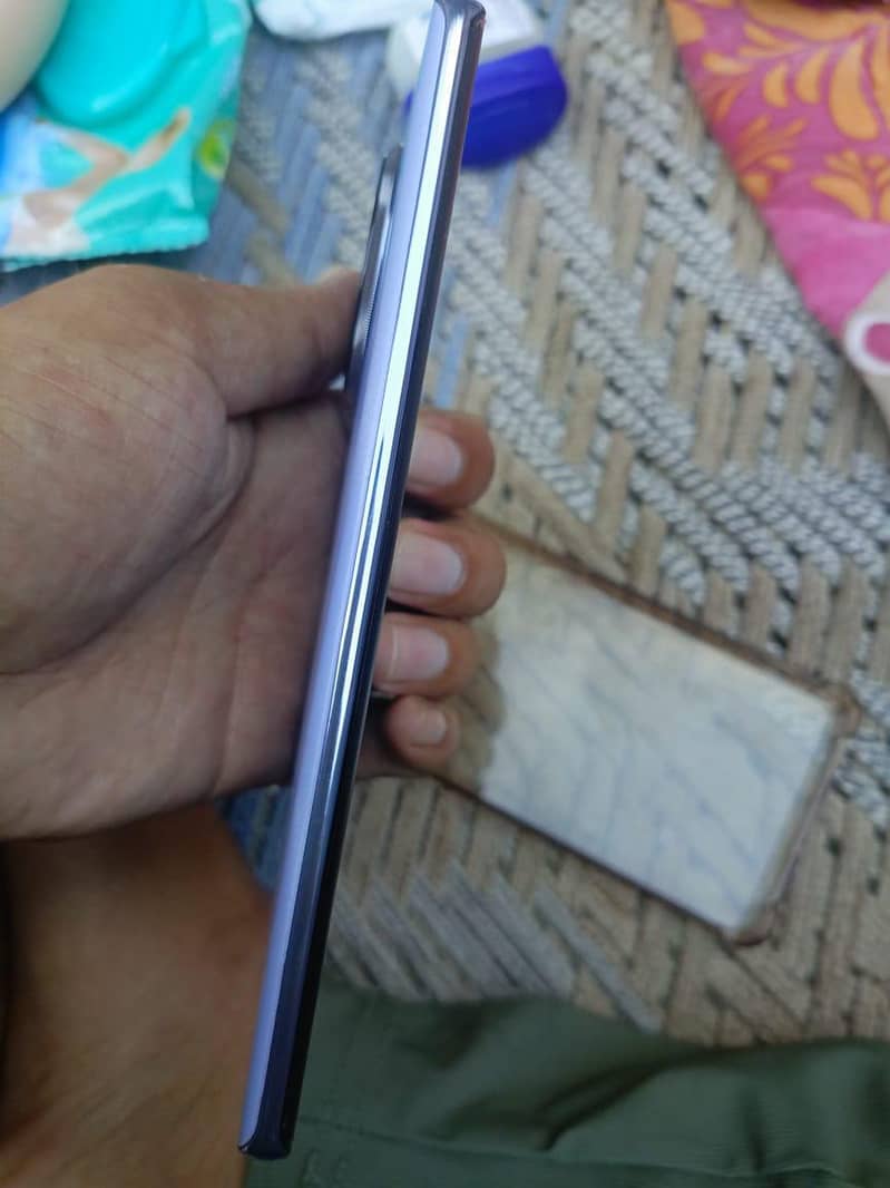 Tecno CAMON 30S 0