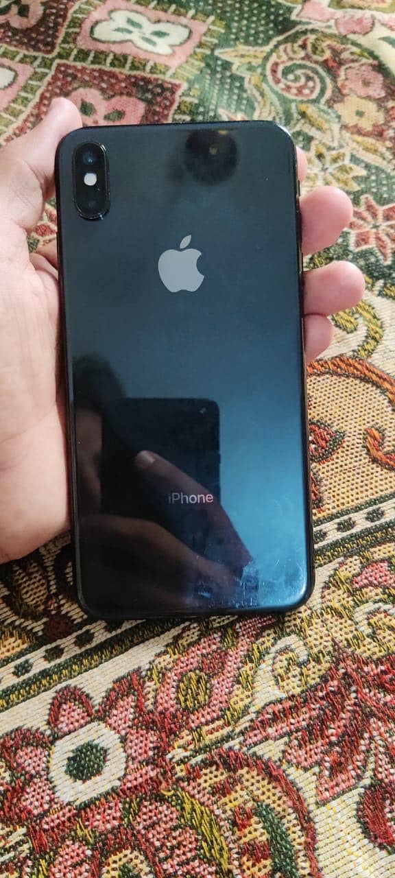 Apple iPhone XS Max 0