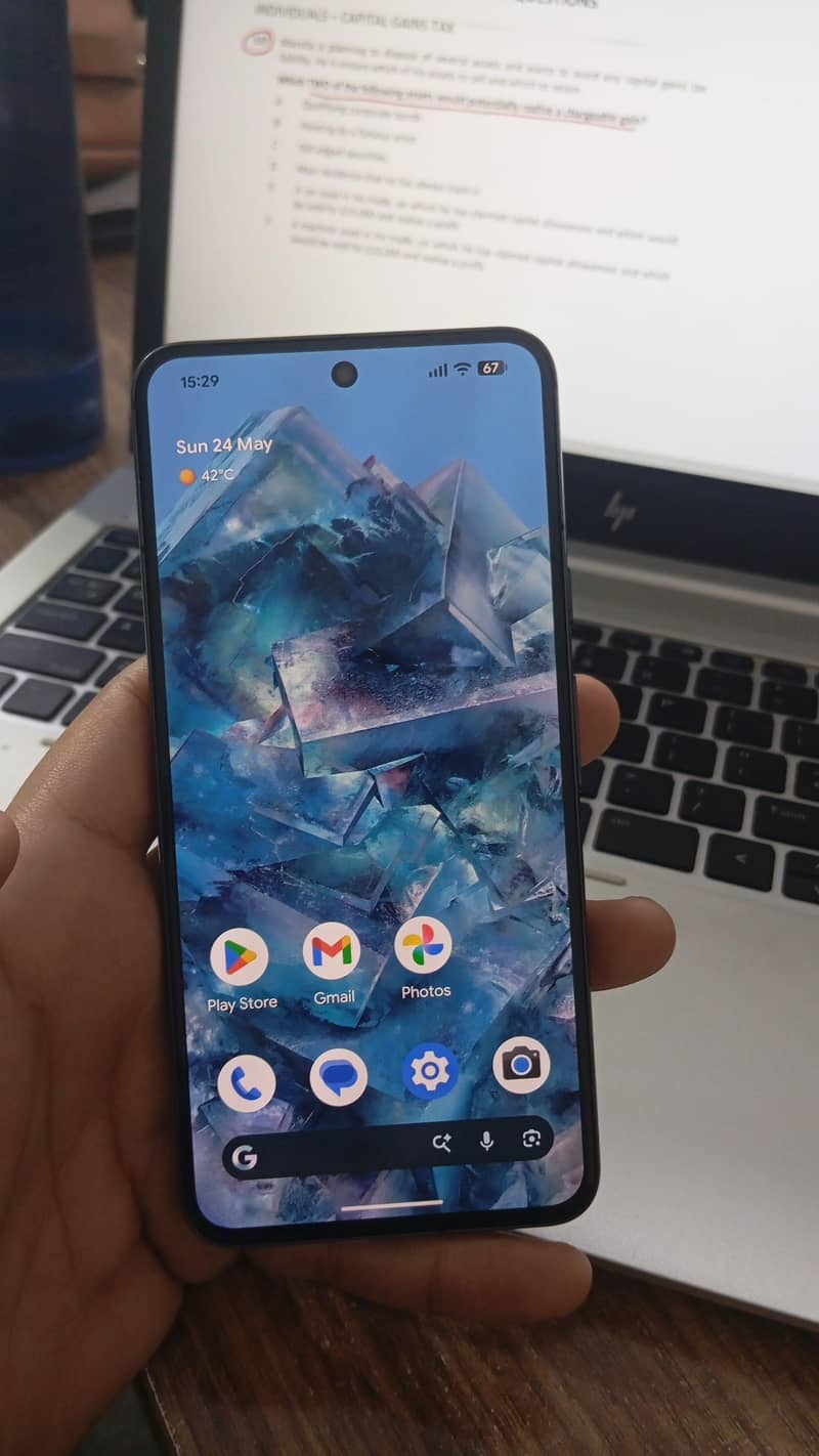Google Pixel 8 1