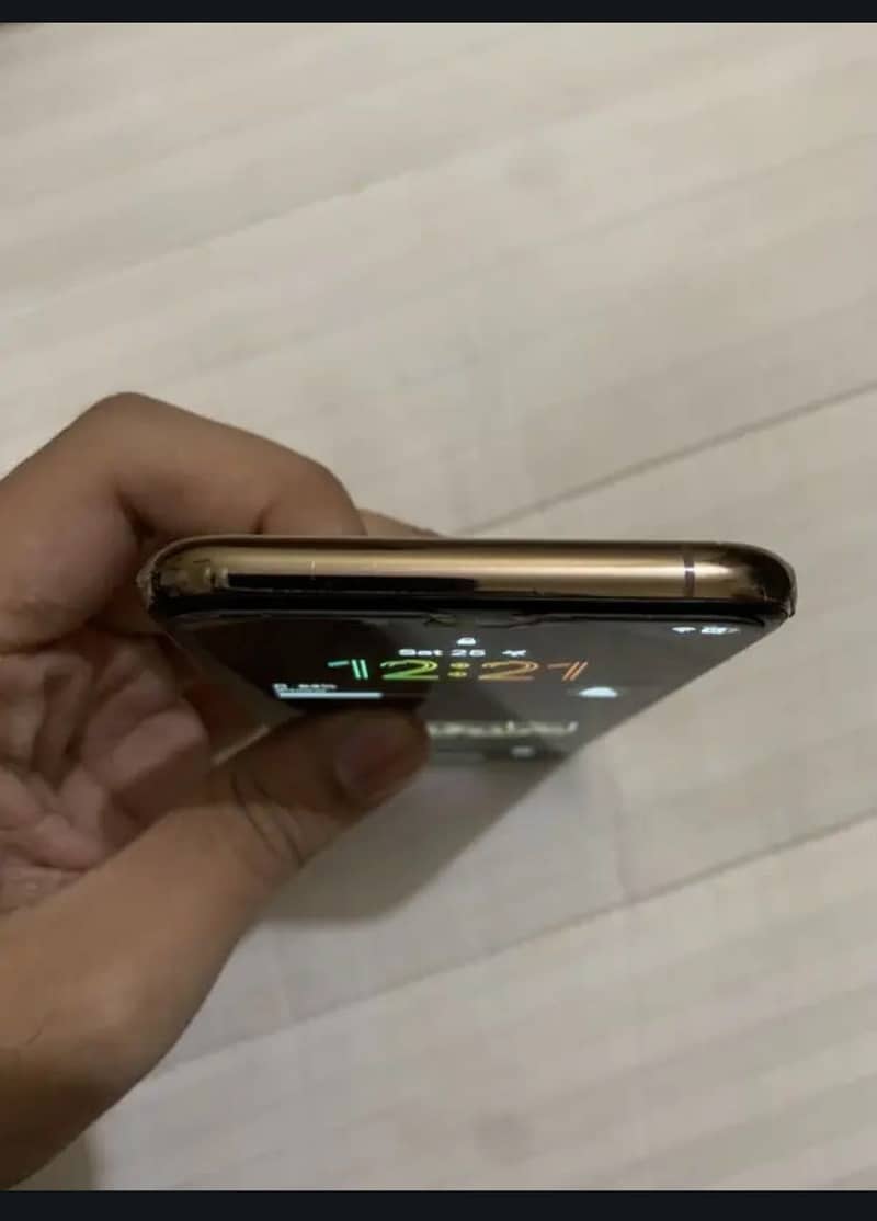 Apple iPhone XS 2