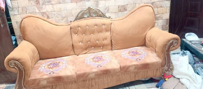 Royal 5-Seater Velvet Sofa Set | Elegant Carved Wooden Design