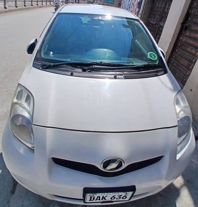 Toyota Vitz 2011
