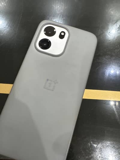 ONE PLUS TURBO 6 v
