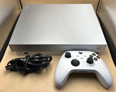 Xbox One X 1TB - Gaming Console