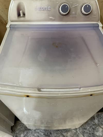 second hand used izone washing machine & dryer only 25000 rupees