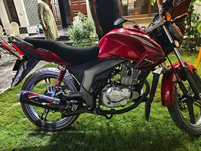 Suzuki GSX 125