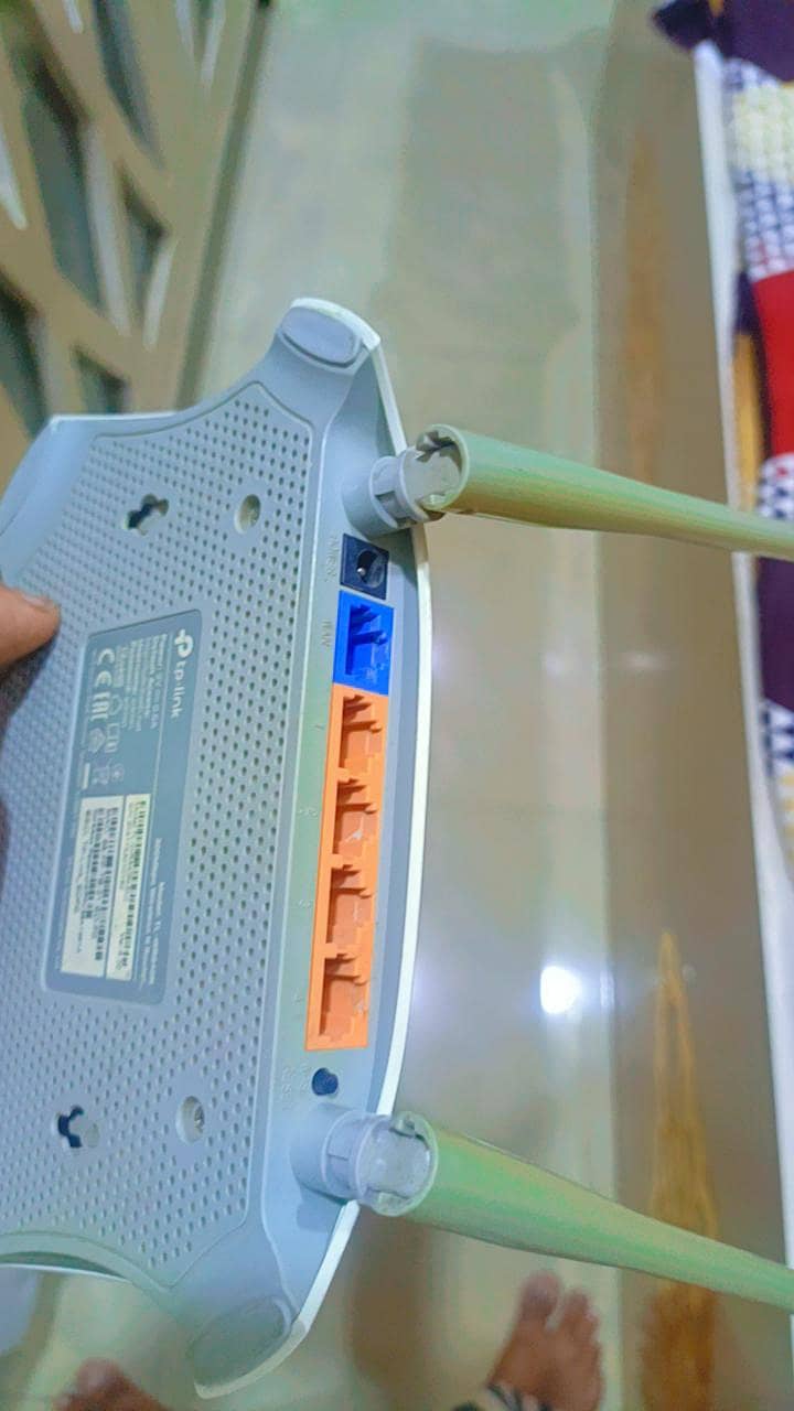TP-Link 300 Mbps 1