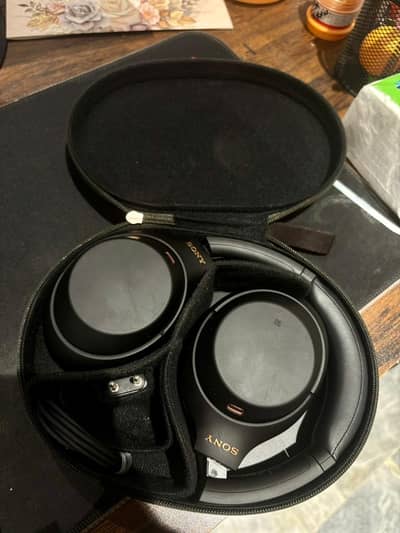 Sony WH-1000XM4 Headphones