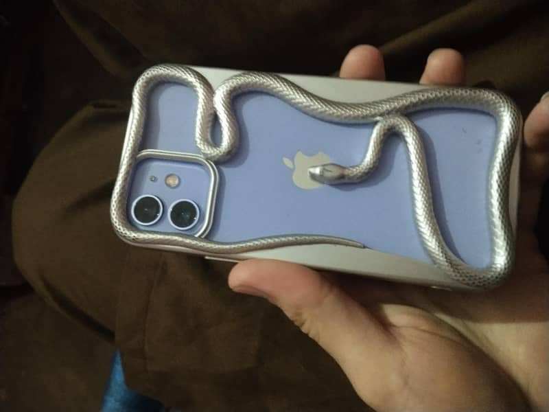 Apple iPhone 12 5