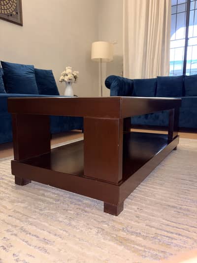 Centre table set for lounge and drawing room