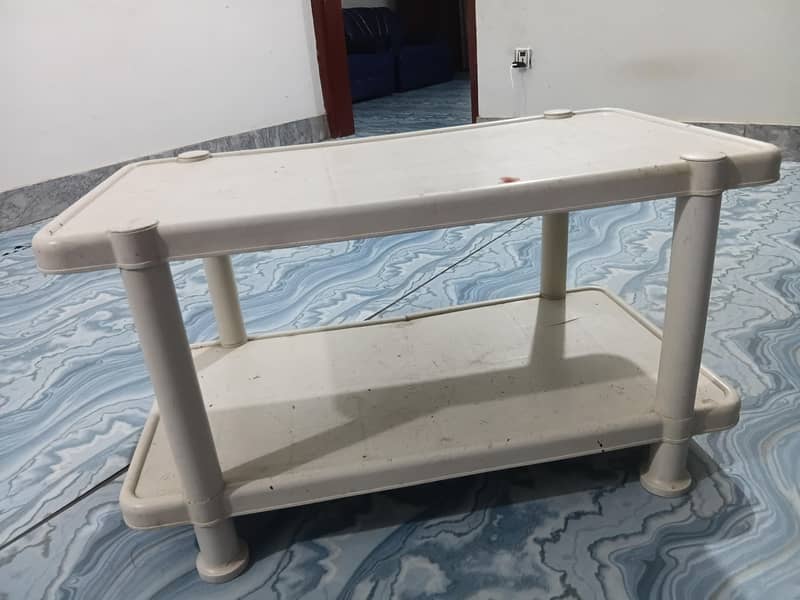 white table 1
