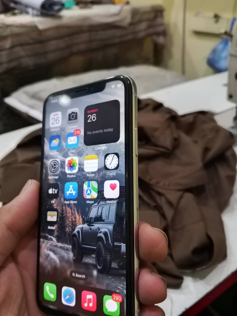Apple iPhone X 2
